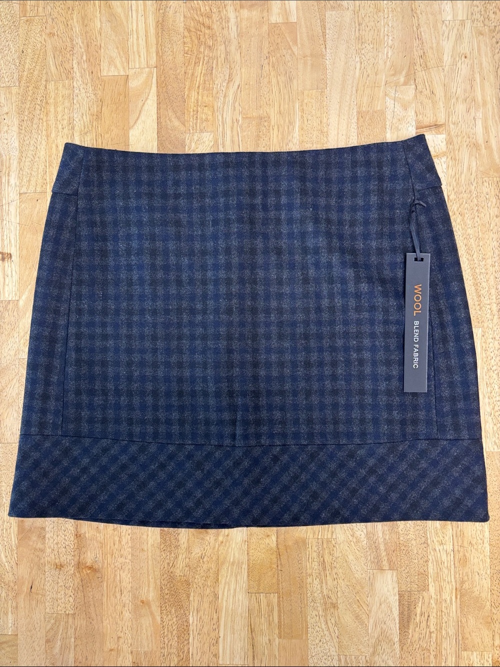 NWT Willi Smith Wool Blend Gingham Plaid Mini Skirt Size 6 Navy Gray Fully Lined